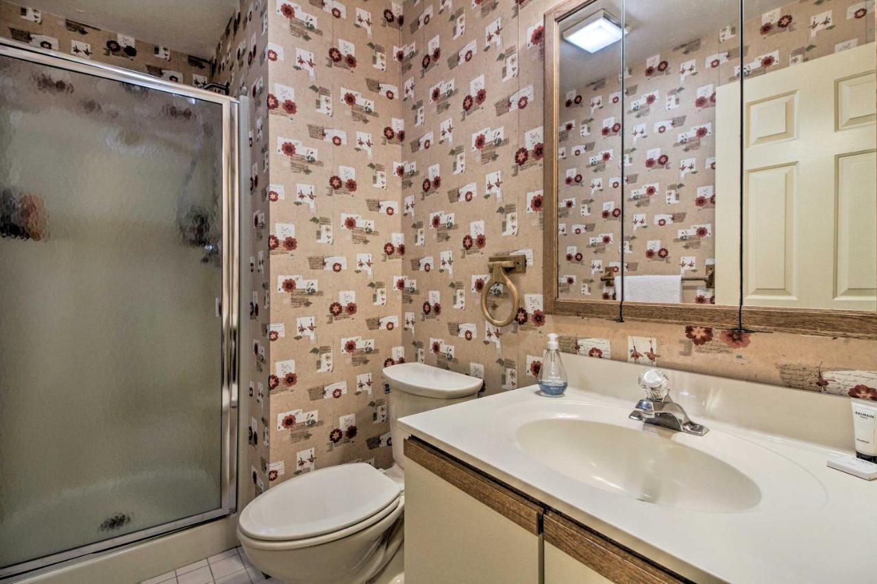 Timber Creek Townhome With 2 Decks And Mtn Views! West Dover Exteriér fotografie