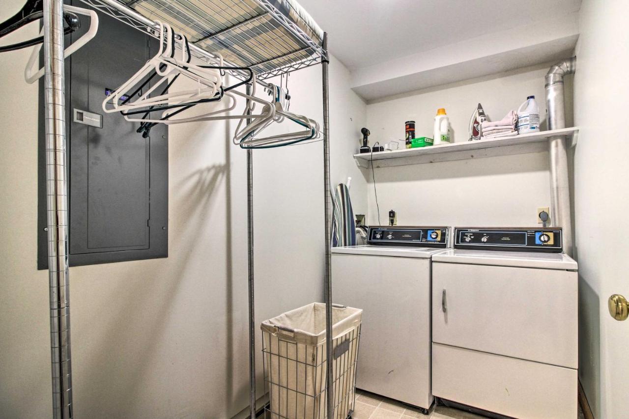 Timber Creek Townhome With 2 Decks And Mtn Views! West Dover Exteriér fotografie